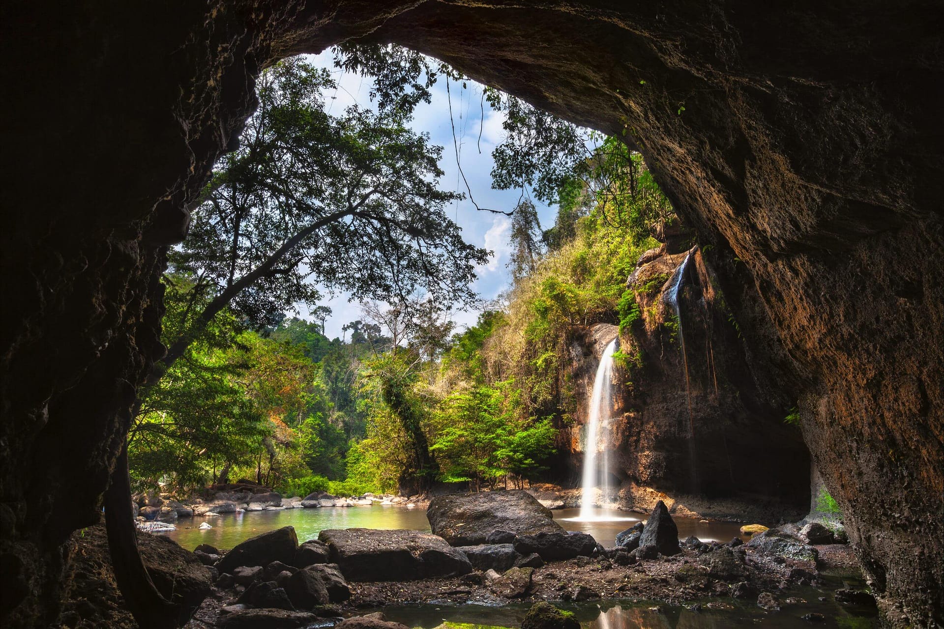 Khao Yai 1-Day Private Car Tour from Bangkok – Scenic National Park Escape